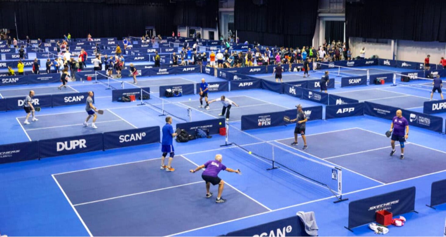 16 Medals for SHARP at the English Open
