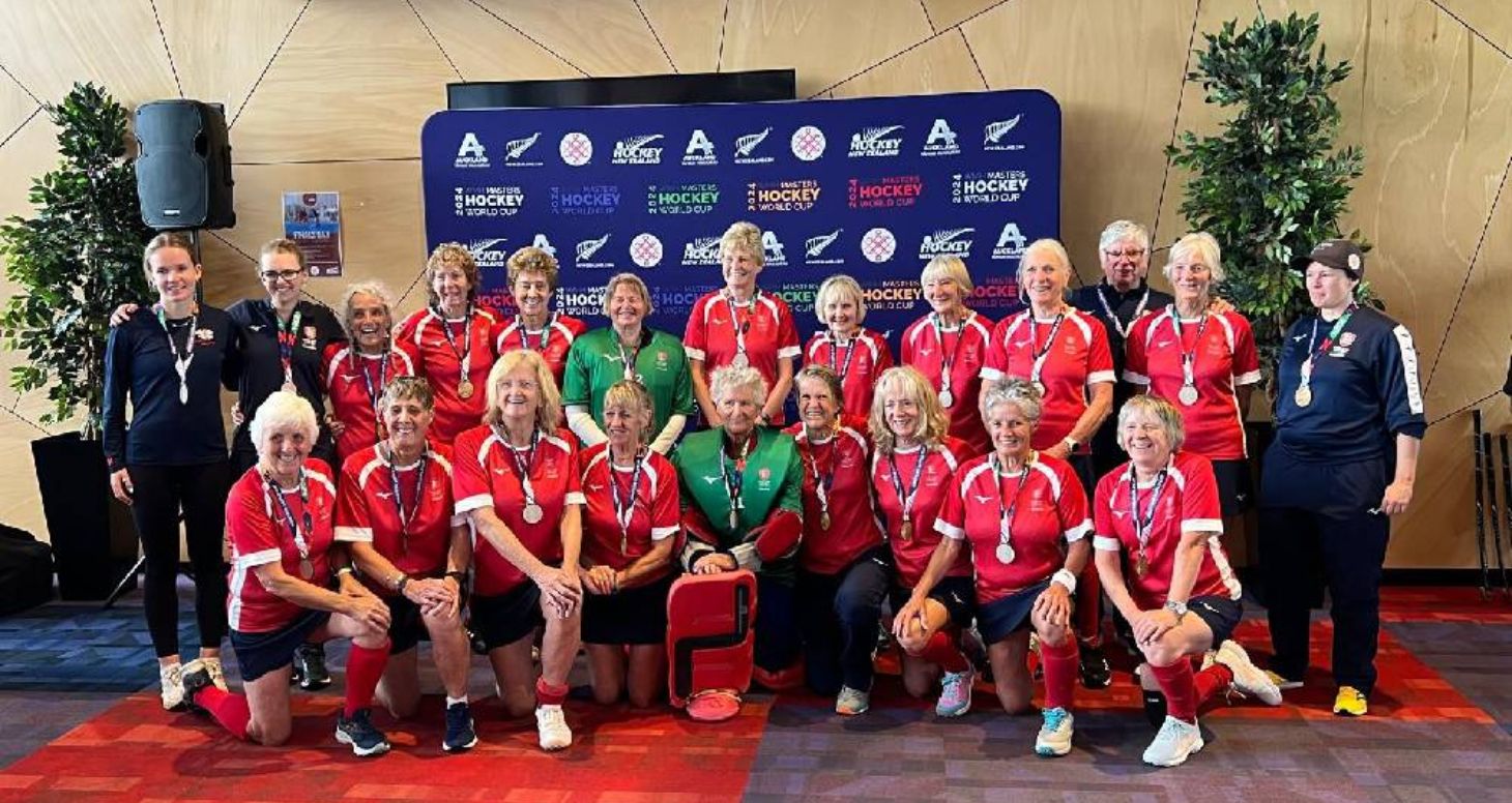 LHCs Deb Wren and England O70s take silver in the Hockey Masters World Cup