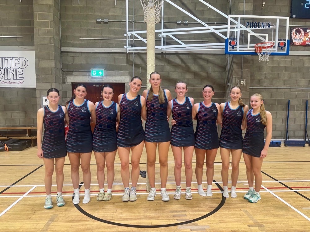 Crumlin 1 vs Kingsway 1